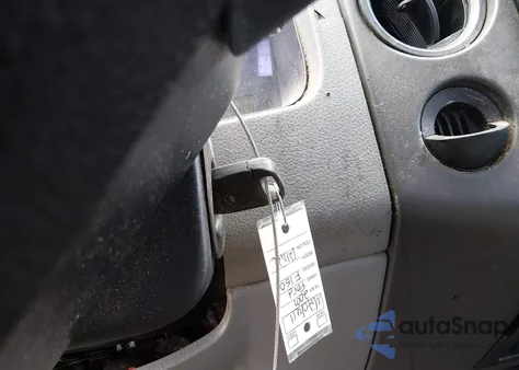 2007 Ford F-150 Stx/Xl/Xlt из США, поврежденный, VIN 1FTRX12W37FB64067